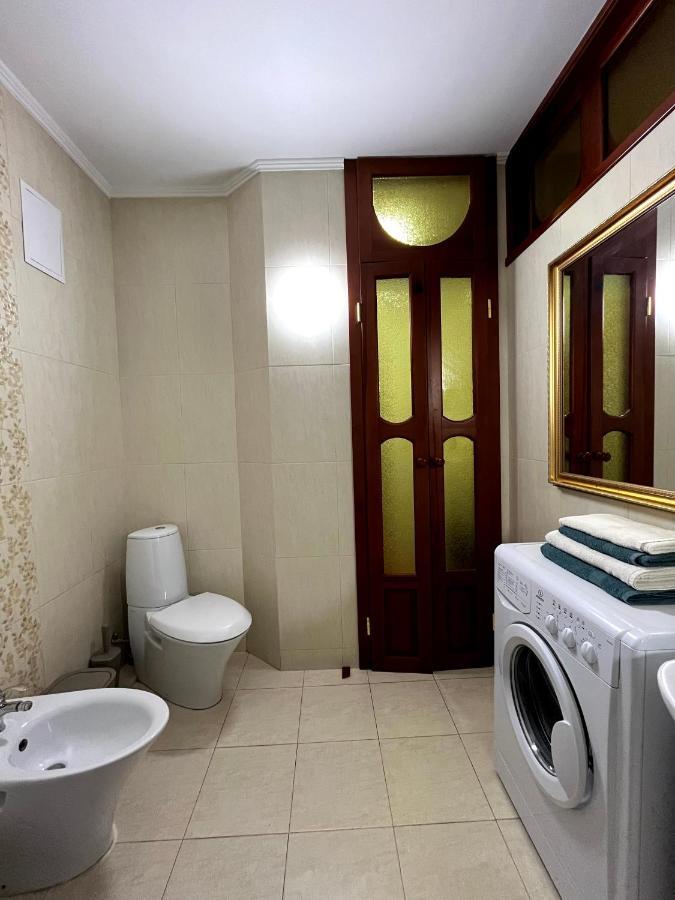 Апартаменты Центр Крещатик Kiev Buitenkant foto